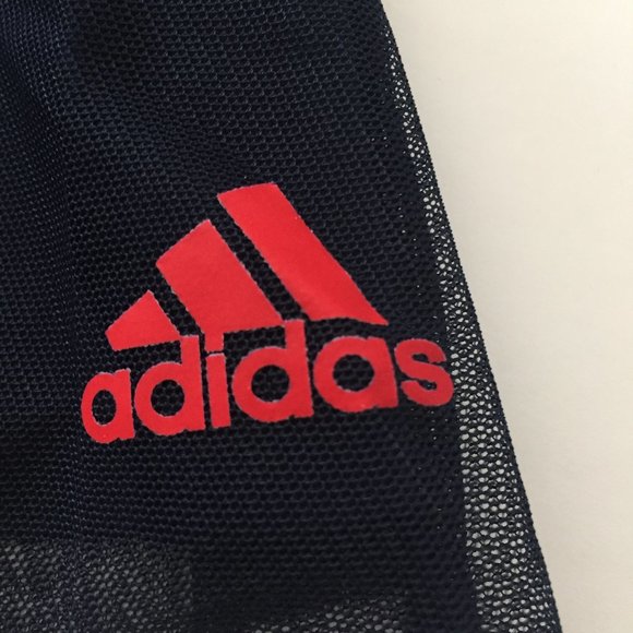 Adidas Classic Skort Size 2 - Picture 2 of 4